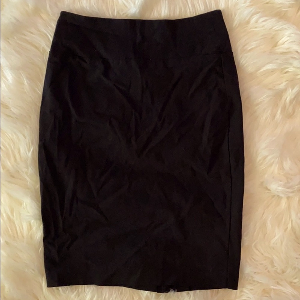 Black super stretch pencil skirt with slit